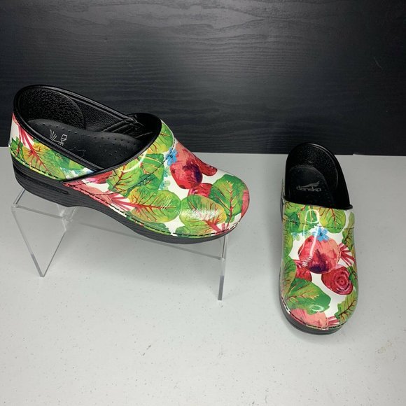 dansko beet clogs